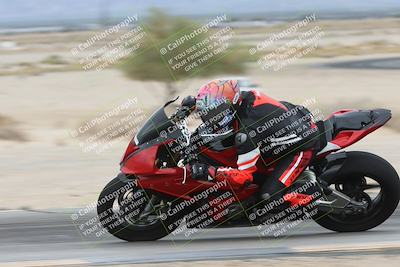 media/Nov-15-2025-Race Pace (Sat) [[8de605a2d8]]/Verified Riders/Turn 9 Inside (950am)/